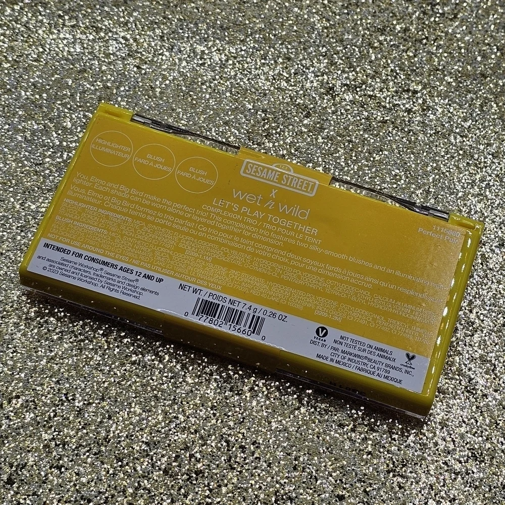 Wet n Wild Sesame Street Let's Play Together Perfect Pair Complexion Trio - Picture 4 of 5